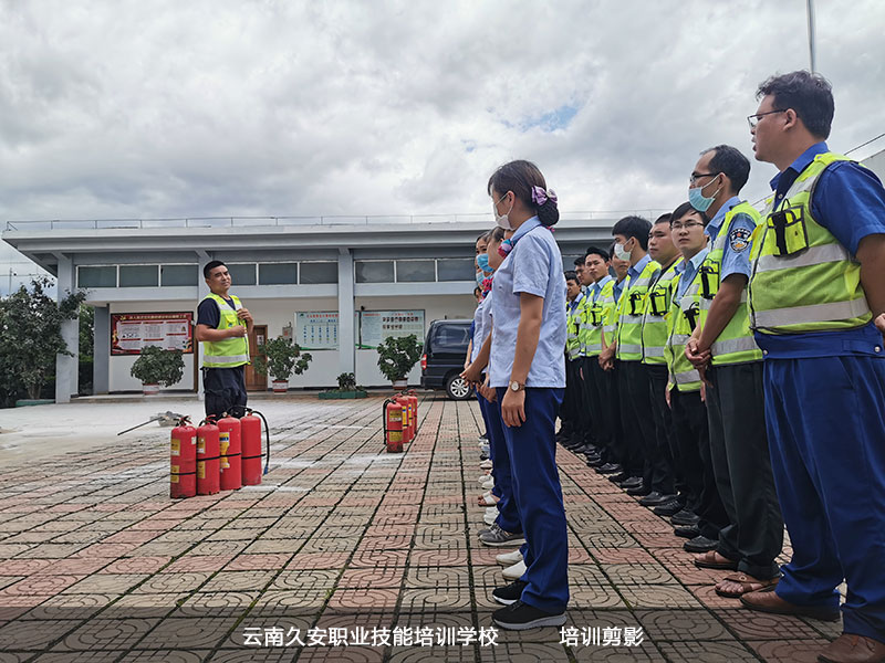 ���Ͼð��I(y��)�WУ������Ӗ��Ӱ