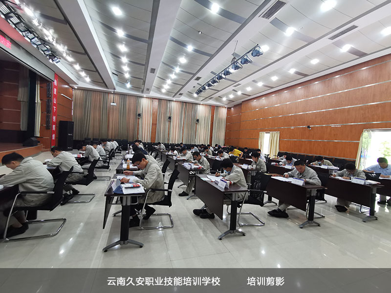 ���Ϟ��������Oʩ�����T���м�����Ӗ��