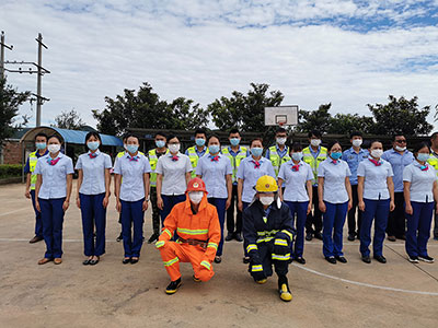 ��У����������Ӗ(x��n)��Ӱ