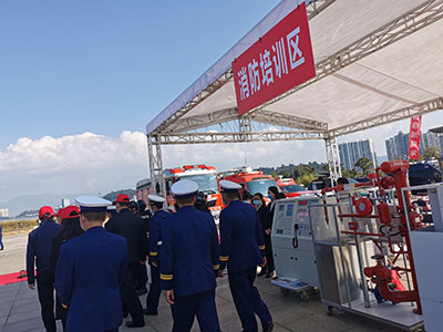 ���Ͼð��W(xu��)У������Ӗ(x��n)��Ӱ