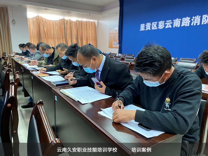 ��ؕ�^�ߌ���I��������Ӗ��Ӱ