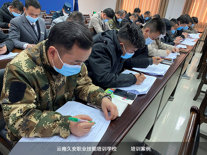 ��ؕ�^�ߌ���I��������Ӗ��Ӱ