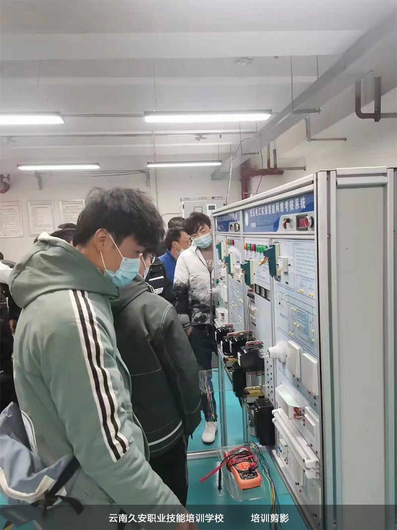 �����طN���I�����C��Ӗ�F��