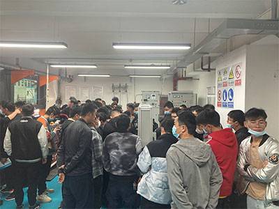 ���Ͼð���Ӗ(x��n)�W(xu��)У�طN���I(y��)������Ӗ(x��n)��Ӱ