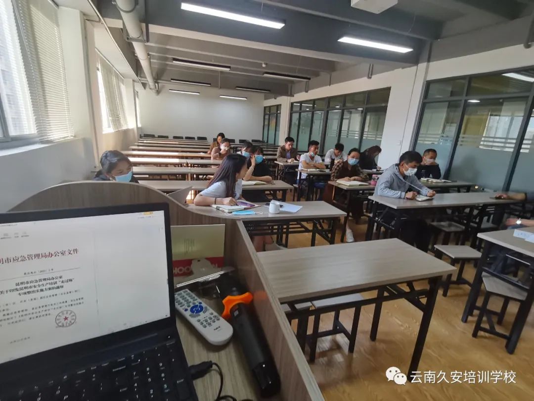 ��(qi��ng)����(n��i)����Ӗ(x��n)�����l(f��)��(n��i)����(d��ng)��������У�����_(k��i)չ�طN���I(y��)�I(y��)��(w��)��Ӗ(x��n)��(hu��)�h