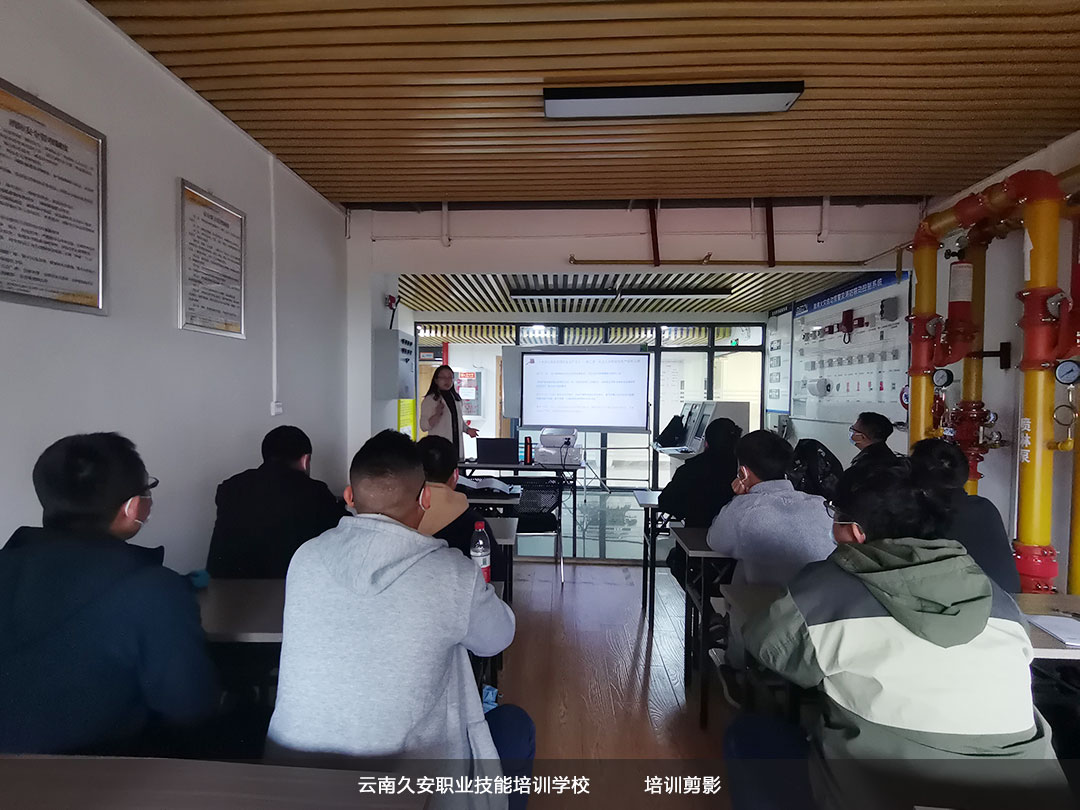 ���Ͼð���Ӗ�WУ������Ӗ