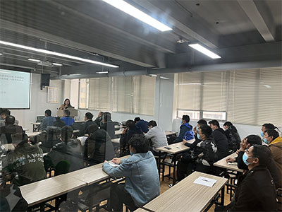 ��У�طN���I(y��)�Ă���ͬ�r�_�n��Ӗ(x��n)��Ӱ