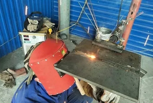 �����������g��Ӗ