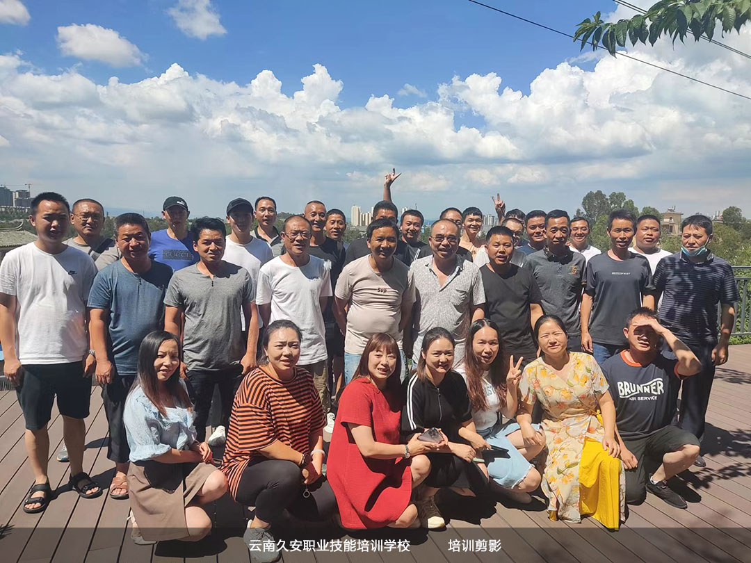 ��У�M���e�k�Ľ�ˮ�����Oʩ�����T��Ӗ(�м���)��������Y�I