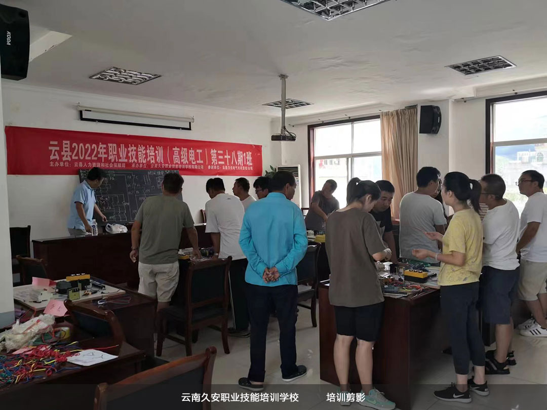 ��У���ƿh�M���e�k2022���I���ܸ߼�늹���Ӗ