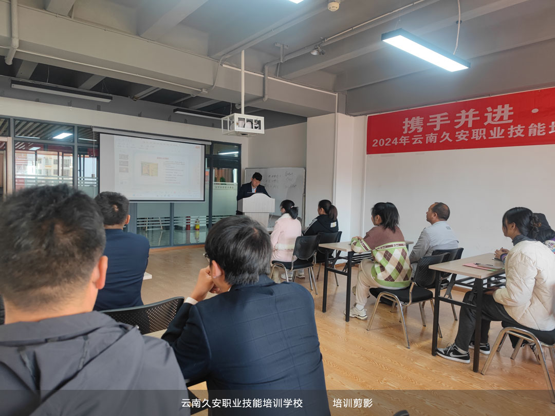 ��У�e�k����������Ӽ�Ӱ��Ƭ